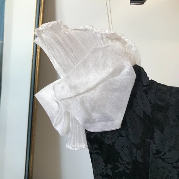 Vintage Maiden Style Mini Dress - Picture 5 of 5